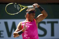 نادال وفيدرر يواصلان زحفهما ويبلغان ربع نهائي دورة إنديان ويلز