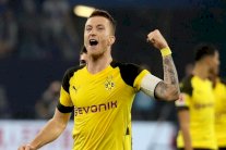 تسورك واثق بأن رويس سيدافع عن ألوان دورتموند حتى نهاية مسيرته