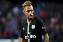 تأجيل النظر في الدعوى القضائية بين نيمار وبرشلونة إلى سبتمبر