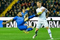 الإصابة تبعد الشعراوي وبيتشيني عن إيطاليا بتصفيات كأس أوروبا