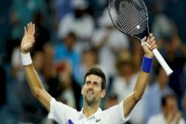 ديوكوفيتش يواصل زحفه نحو لقب سابع قياسي في دورة ميامي