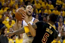 فوز مثير للجدل لمينيسوتا على حامل اللقب وقاتل لبوسطن على بيسرز