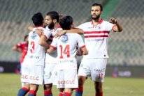 الزمالك يهزم سموحة ويستعيد صدارة الدوري المصري