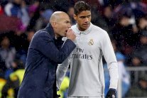 زيدان يكشف موقفه بشأن رحيل فاران عن ريال مدريد