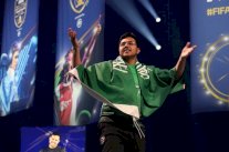 فيفا ينظم بطولة عالمٍ أولى لكرة القدم الالكترونية بمشاركة سعودية