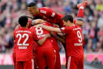 بايرن لتثبيت الصدارة ودورتموند لتجاوز الخسارة