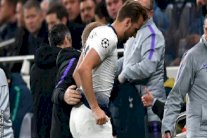 بوكيتينو يقر بصعوبة عودة هاري كين قبل نهاية الموسم