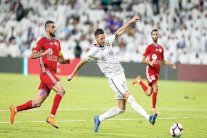 الشارقة يفوت هدية الوحدة ويكتفي بتعادل مع العين بالدوري الإماراتي