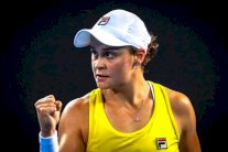 سابالينكا تمنح بيلاروسيا التقدم وبارتي تعادِل لأستراليا في كأس الاتحاد