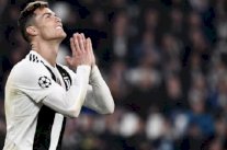 هذا ما قاله كريستيانو رونالدو لوالدته بعد الإقصاء الأوروبي