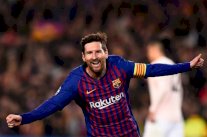 ميسي يحذر برشلونة: خمس دقائق سيئة قد تؤدي إلى إقصائنا