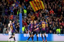 نهاية موسم صعبة رغم مضي برشلونة نحو الاحتفاظ باللقب