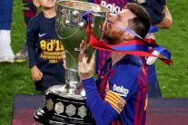 برشلونة يتوج باللقب الـ26 وقمة إنتر ويوفنتوس تنتهي بالتعادل