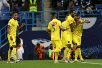 التعاون يذل الهلال بخماسية تاريخية ويبلغ نهائي كأس الملك