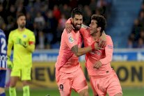 برشلونة يضع يده على اللقب وينتظر هدية فالنسيا