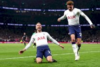 إريكسن ينقذ توتنهام من فخ برايتون ويعزز حظوظه في دوري الأبطال