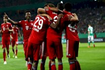 غنابري والحظ يجنبان بايرن الهزيمة ويبقيان على آمال دورتموند