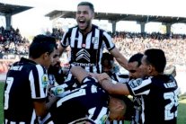 الصفاقسي يقطع نصف الطريق نحو نهائي كأس الاتحاد الإفريقي