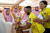 التعاون يهزم الاتحاد في الوقت القاتل ويتوج بكأس خادم الحرمين الشريفين
