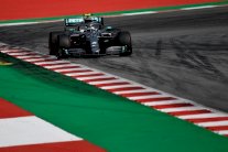 بوتاس يهيمن على فترتَي التجارب الحرة في جائزة إسبانيا الكبرى