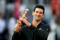 ديوكوفيتش في الصدارة وتسيتسيباس سابعا وهاليب تستعيد المركز الثاني