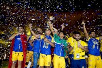 الوليد بن طلال يكافئ النصر ومسؤول يفسد فرحة جماهير 