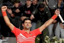 رولان غاروس: غراند سلام تاريخي لديوكوفيتش يهدده نادال وفيدرر