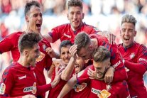 أوساسونا يضمن عودته للدرجة الأولى في الدوري الإسباني