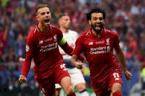 فرحة في القاهرة بصلاح وليفربول