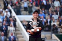 بارتي تحرز لقب رولان غاروس وتصعد إلى المركز الثاني عالميا 