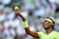 طموح نادال باللقب الـ12 يصطدم بغريمه فيدرر في نصف النهائي