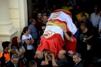 إسبانيا تودع رييس وسط تقارير عن قيادته بسرعة تتجاوز 230 كلم/ساعة