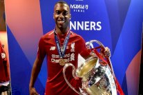 رسميا.. ستارديج سيغادر ليفربول قبل انطلاق الموسم المقبل