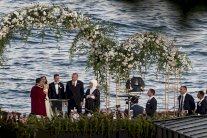 أوزيل يتزوج في اسطنبول وأردوغان شاهدا على الزواج