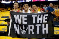 ترقب وحماس في تورونتو مع اقتراب رابتورز من اللقب