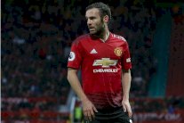 ماتا يمدد عقده مع مانشستر يونايتد حتى 2021