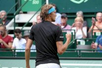 زفيريف إلى الدور الثاني في دورة هاله