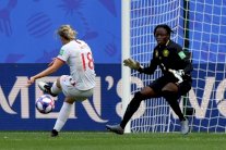 إنكلترا إلى ربع نهائي مونديال السيدات وفرنسا تلحق بها