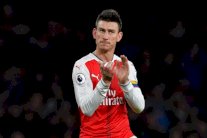 كوسييلني يرفض مرافقة أرسنال في جولته التحضيرية