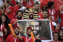 جيل مصري جديد يبحث عن استعادة حماسة التشجيع