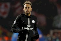 ليوناردو يفتح الباب أمام نيمار للرحيل لكن 