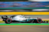 بوتاس أول المنطلقين في جائزة بريطانيا الكبرى