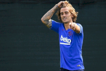 غريزمان يرى بميسي 