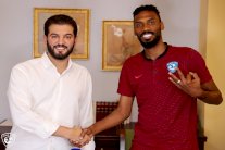 رسميا.. الهلال يحتفظ بخدمات محمد جحفلي حتى 2023