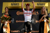 فوز ثان لإيوان وألافيليب يحتفظ بالصدارة في طواف فرنسا