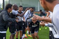 السهلاوي يلتحق بمعسكر الشباب تمهيدا للتوقيع معه