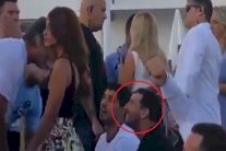 ميسي ينجو من محاولة إعتداء في جزيرة إيبيزا