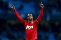 إيفرا يعلن اعتزال كرة القدم ويمضي في مسار نيل شهادة للتدريب