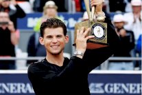 تييم يهزم فينولاس ويحرز لقب دورة كيتسبوهل