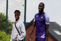 لوكاكو منتظرا رحيلا عن يونايتد... تدرب مع أندرلخت